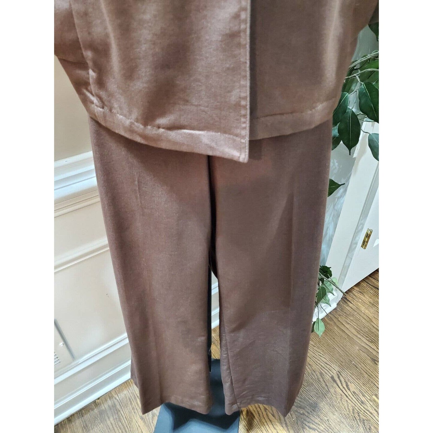 D.F.A New York Women's Brown Cotton Single Breasted Blazer & Pant 2 Pc's Suit XL