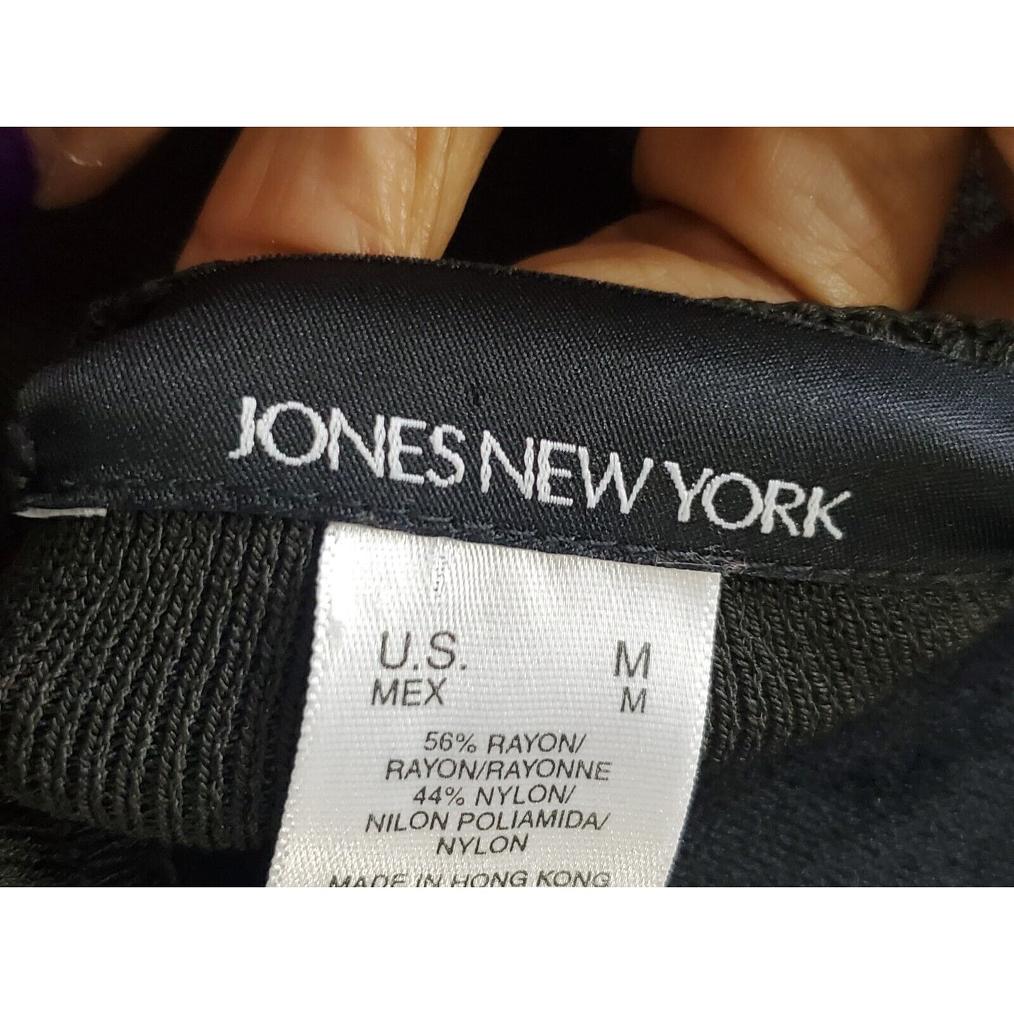 Jones NewYork Women's Black Rayon Round Neck Long Sleeve Pullover Sweater Size M