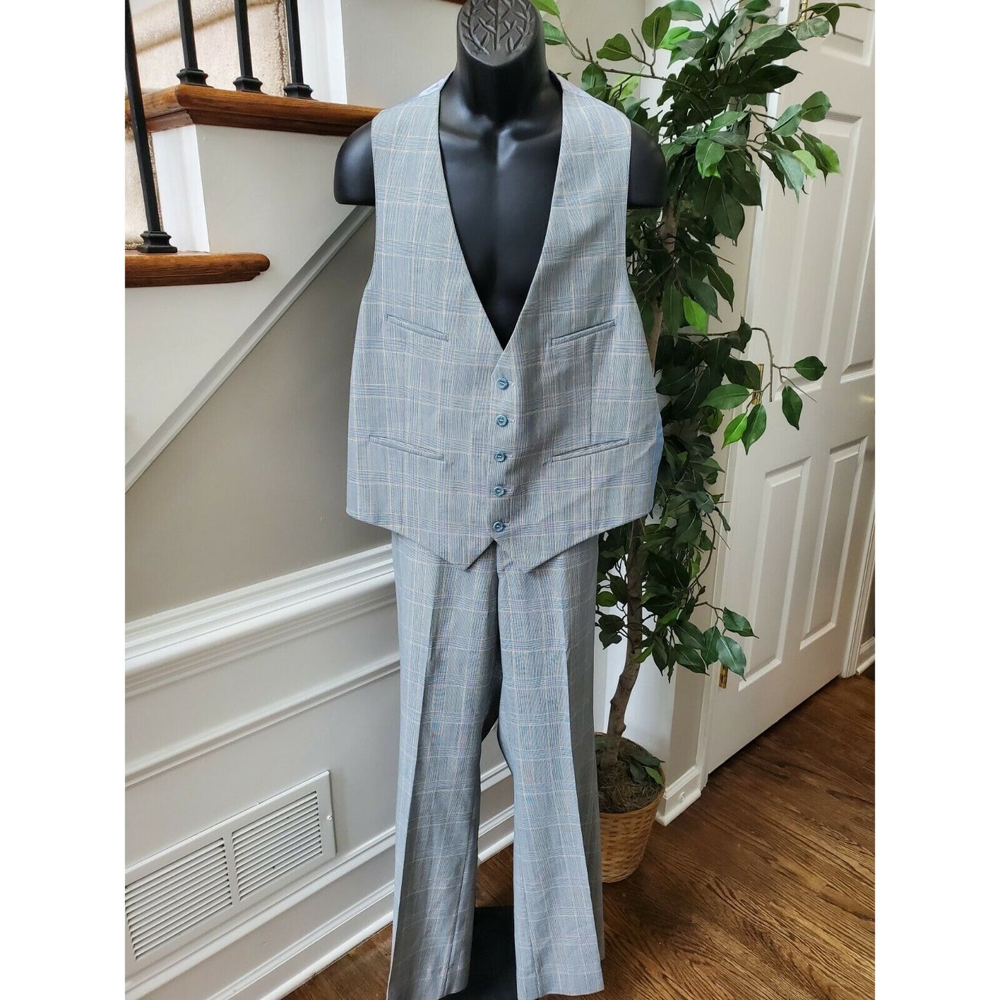 Vintage Country Squire Gray Check Formal Polyester & Viscose Three Piece Suits