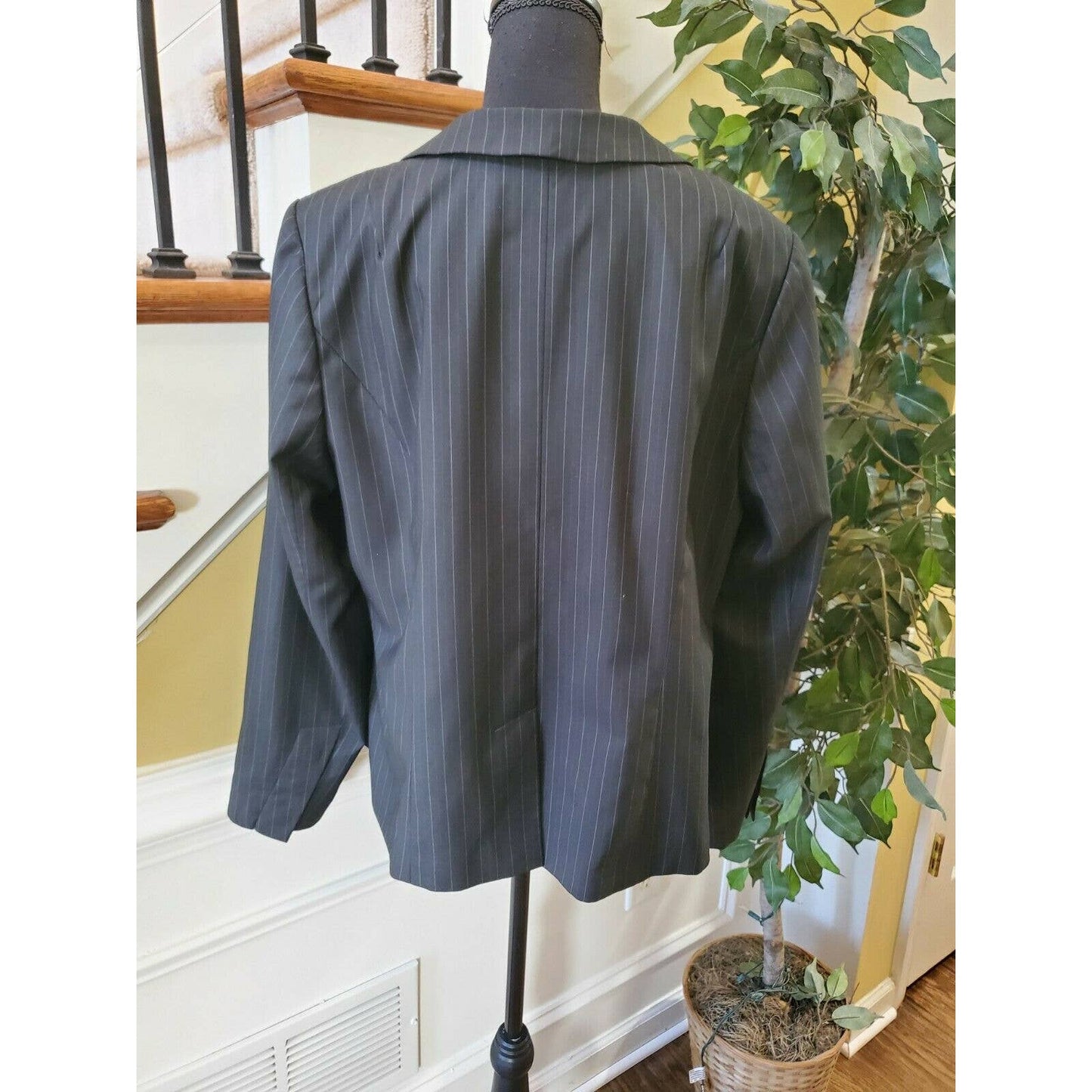 Lane Bryant Blazer Plus Size 18 Tailored Stretch Black Pinstripe Jacket