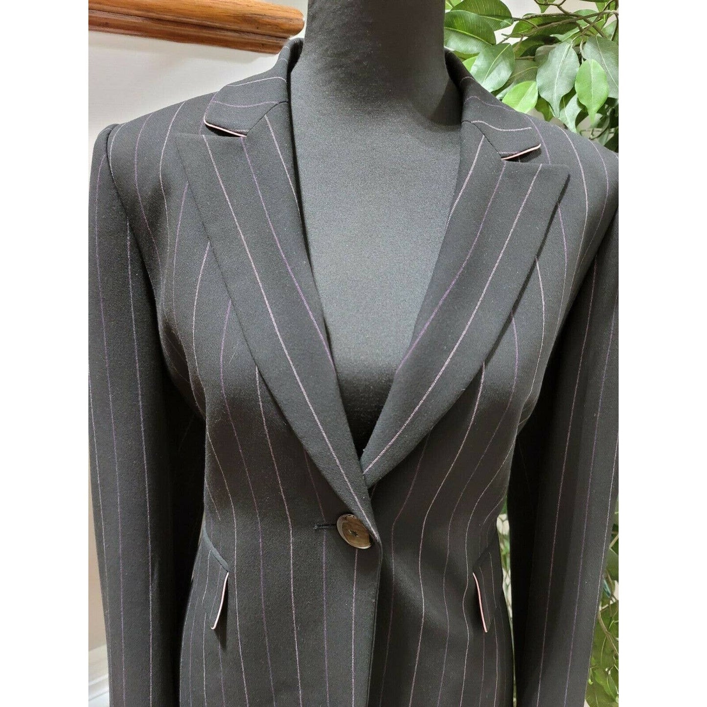 Tahari Women Black Lined Polyester Long Sleeve One Button Fitted Blazer Size 8P
