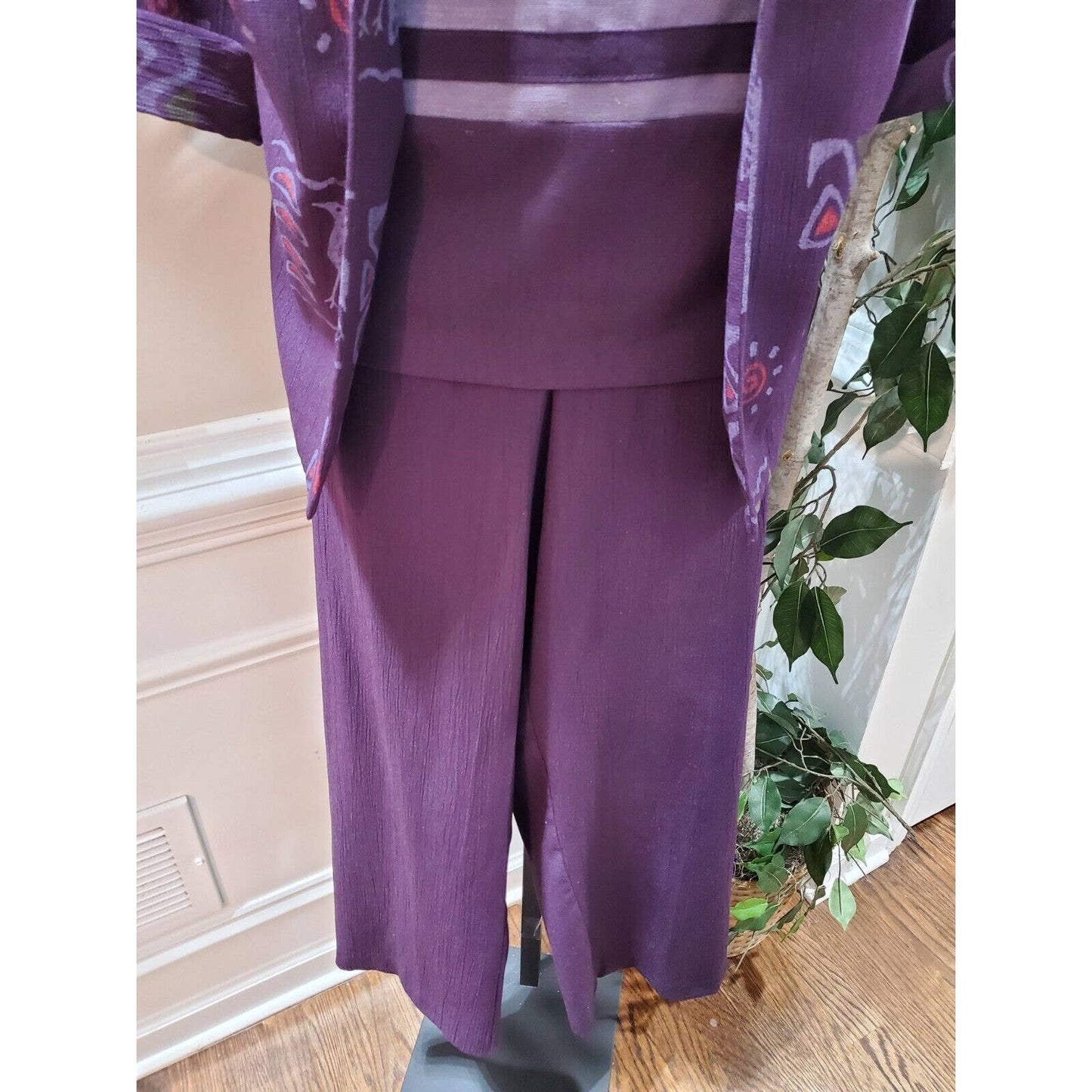 Sag Harbor Women's Purple Polyester Open Front Jacket & Pant 2 Piece Suit