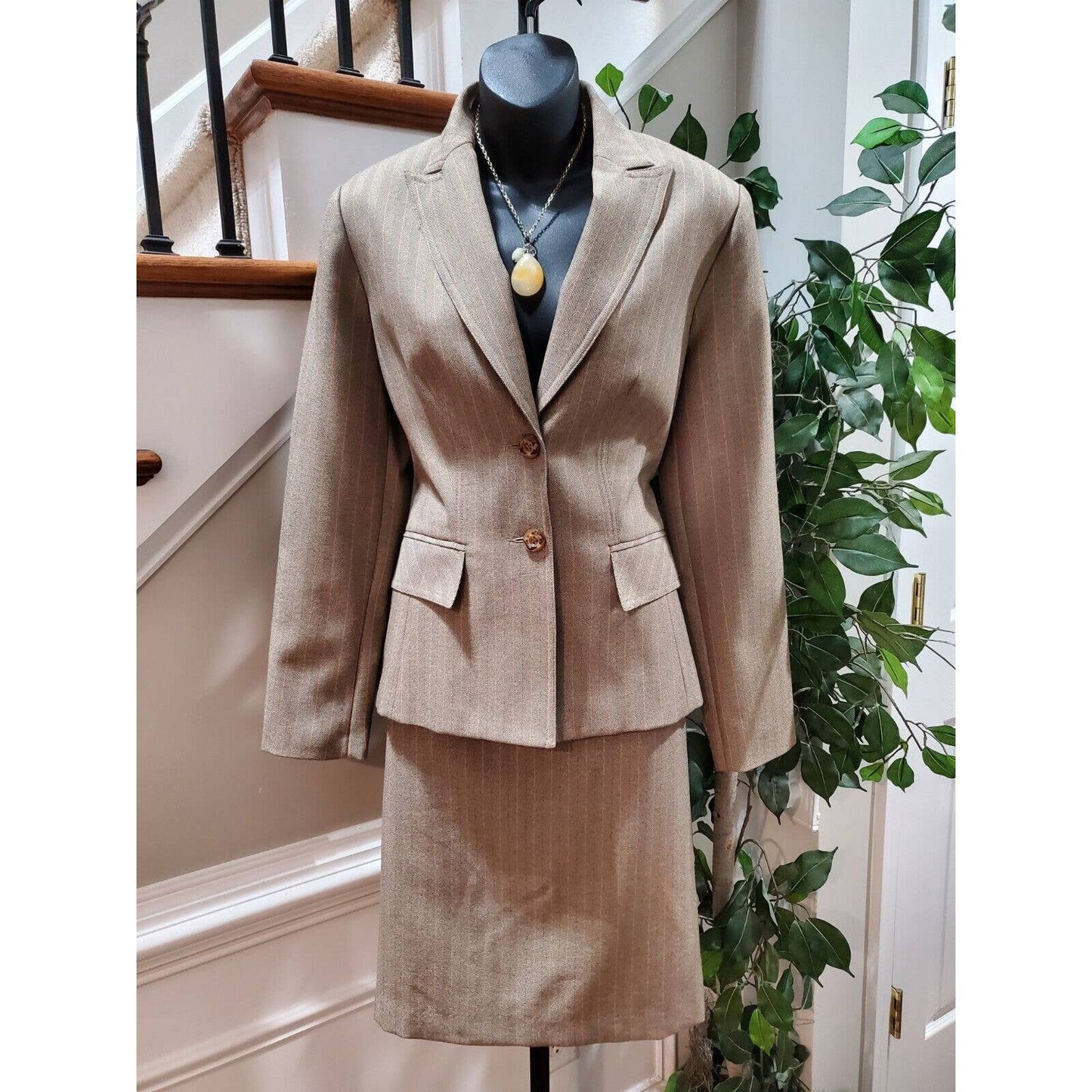 Giorgio Sant'Angelo Women Brown Single Breasted Blazer & Skirt 2 Pc's Suit 8