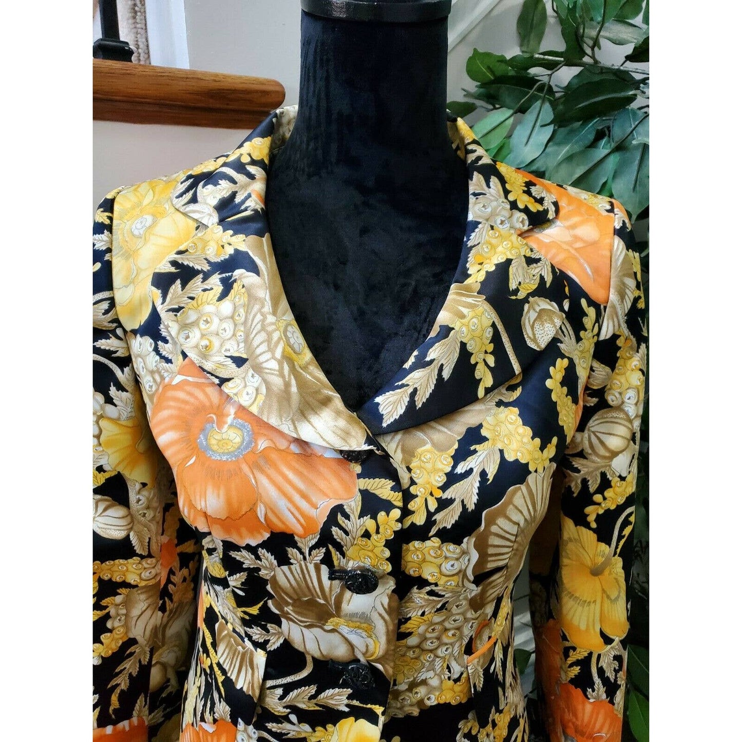 Jones Wear Women's Floral Polyester Long Sleeve Single Breasted Blazer Size 6P