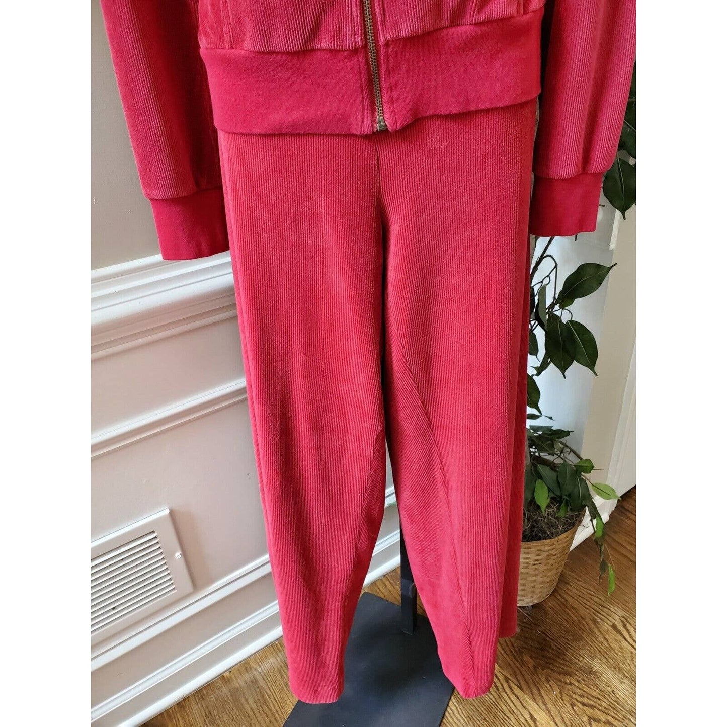 Three Hearts Women's Solid Red Cotton Full Zip Jacket & Trouser 2 Pc's Suit L